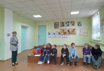 02.11. Юдановский СДК. Познавательная программа посвящена Российскому государственному празднику Дню народного единства.